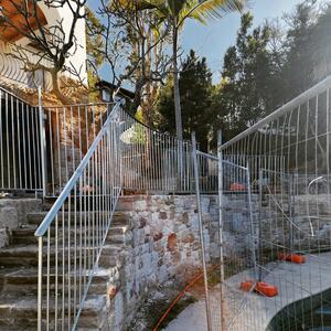 Steel pool safety door with stair railings

#steeldoor #poolfence #pooldoor #steelfabrication #steelfabricators